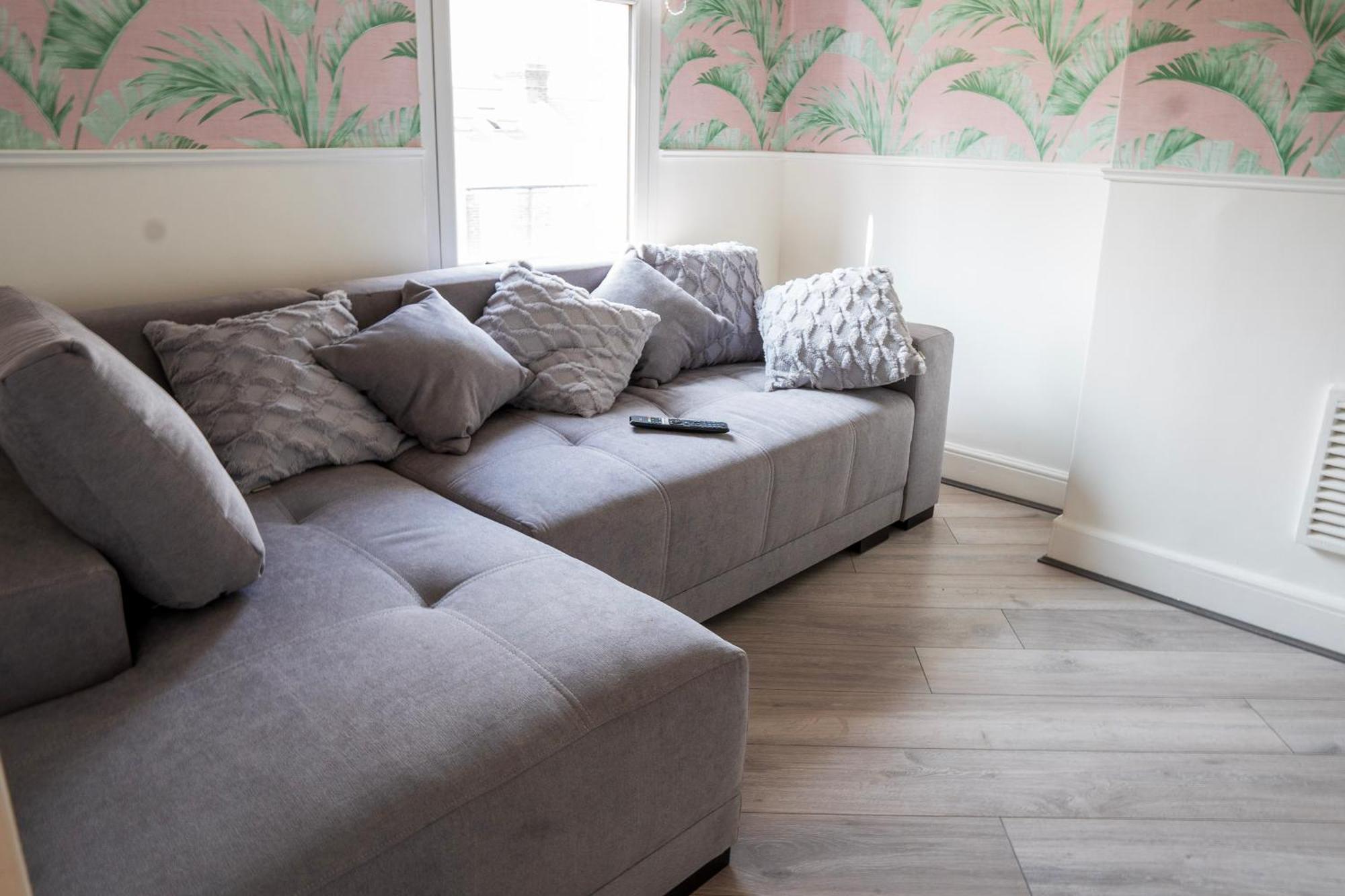 5C- Stylish Urban Retreat - Spacious 2 Bed Flat Лондон Экстерьер фото